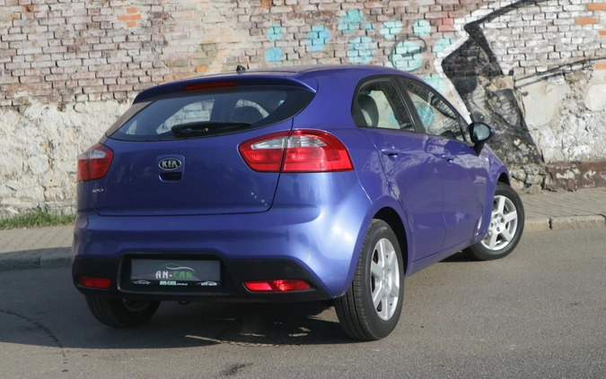 Kia Rio cena 27700 przebieg: 119000, rok produkcji 2012 z Myślenice małe 742